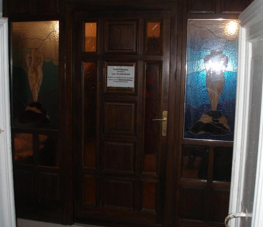 Carol Rooms Trogir Eksteriør billede