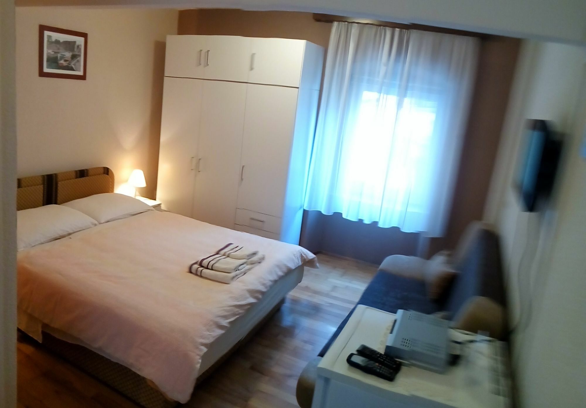 Carol Rooms Trogir Eksteriør billede